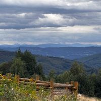 Pociągiem na Lipowski Groń. Skoczów - Równica - Trzy Kopce Wiślańskie - Cyrla -Wisła (Beskid Śląski)