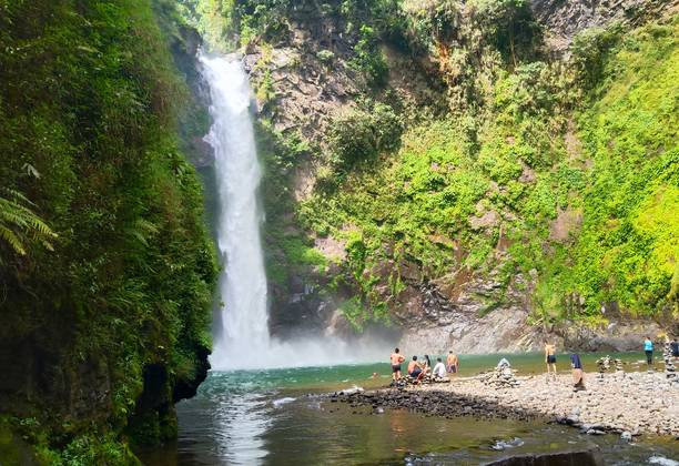 Tappiya Waterfalls, Batad: A Dog Guide and a Mermaid Myth