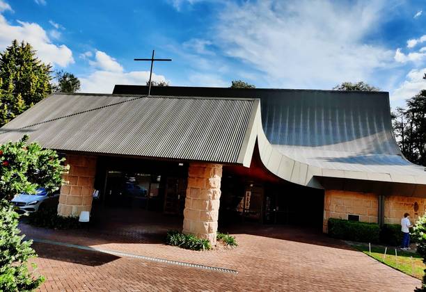 St Finbar’s Catholic Church: Glenbrook, AUSTRALIA