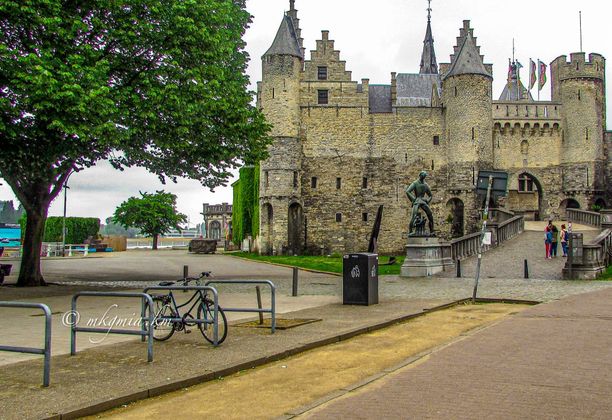 Antwerp is a city that should be on travelers’ lists