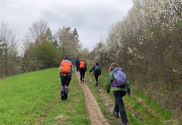 Kurs Przewodników Beskidzkich 2022/23. Zjazd I - Beskid Wyspowy. Dzień 1: Luboń Wielki.