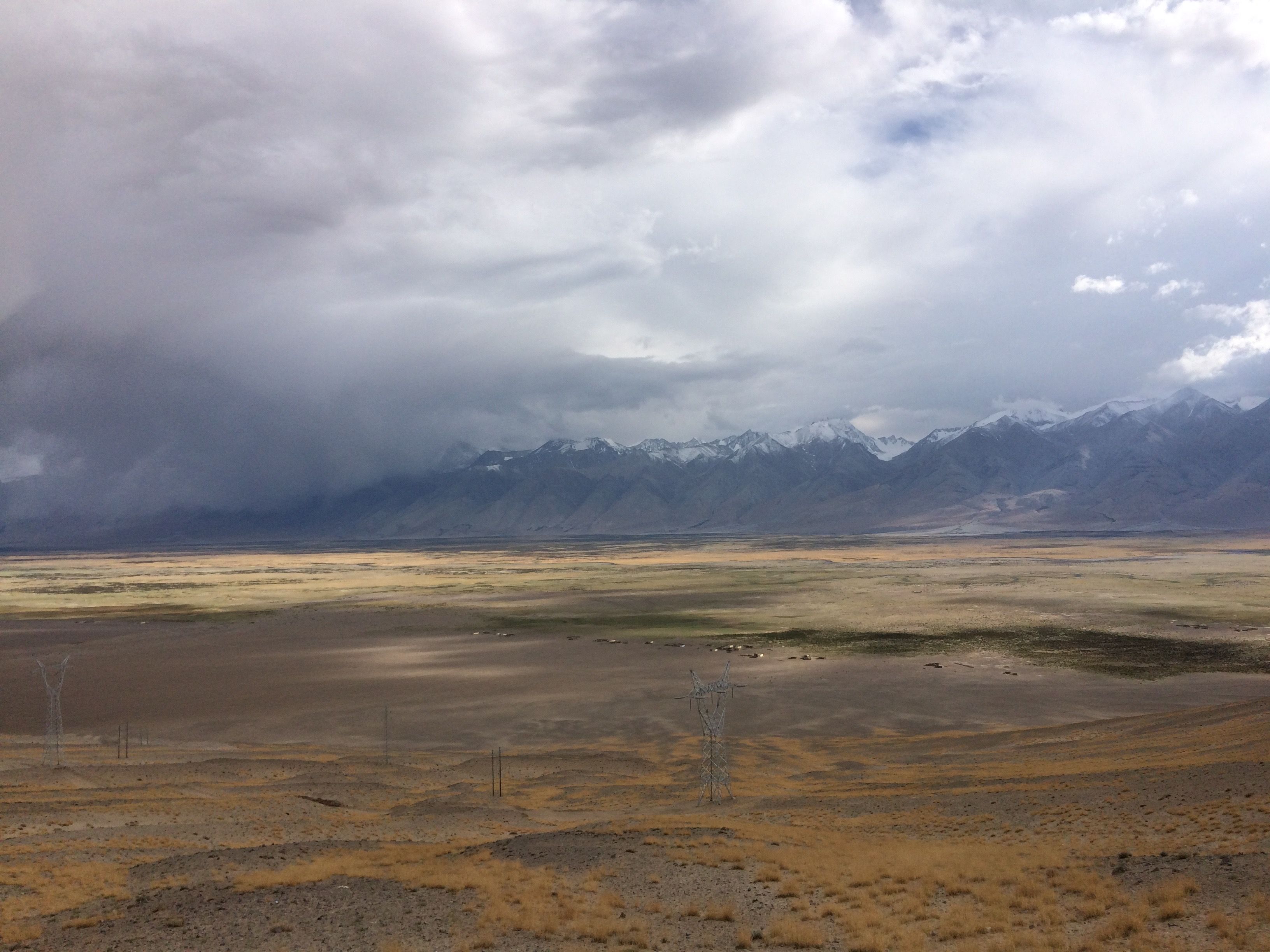 藏区骑行60日~第54 55天「过昆莎机场，抵狮泉河镇，雨中行车」Riding in the Tibetan area for 60 days~The Fifty-fourth Fifty-fifth days
