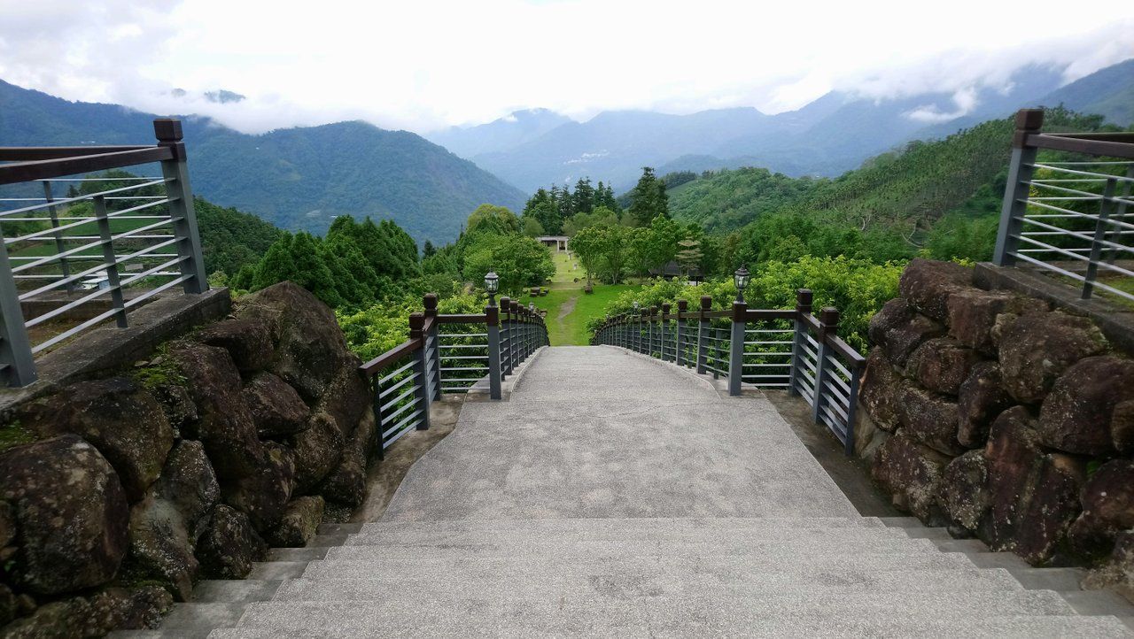 Hanshini - a weird place up in the mountains 奇妙的寒溪呢