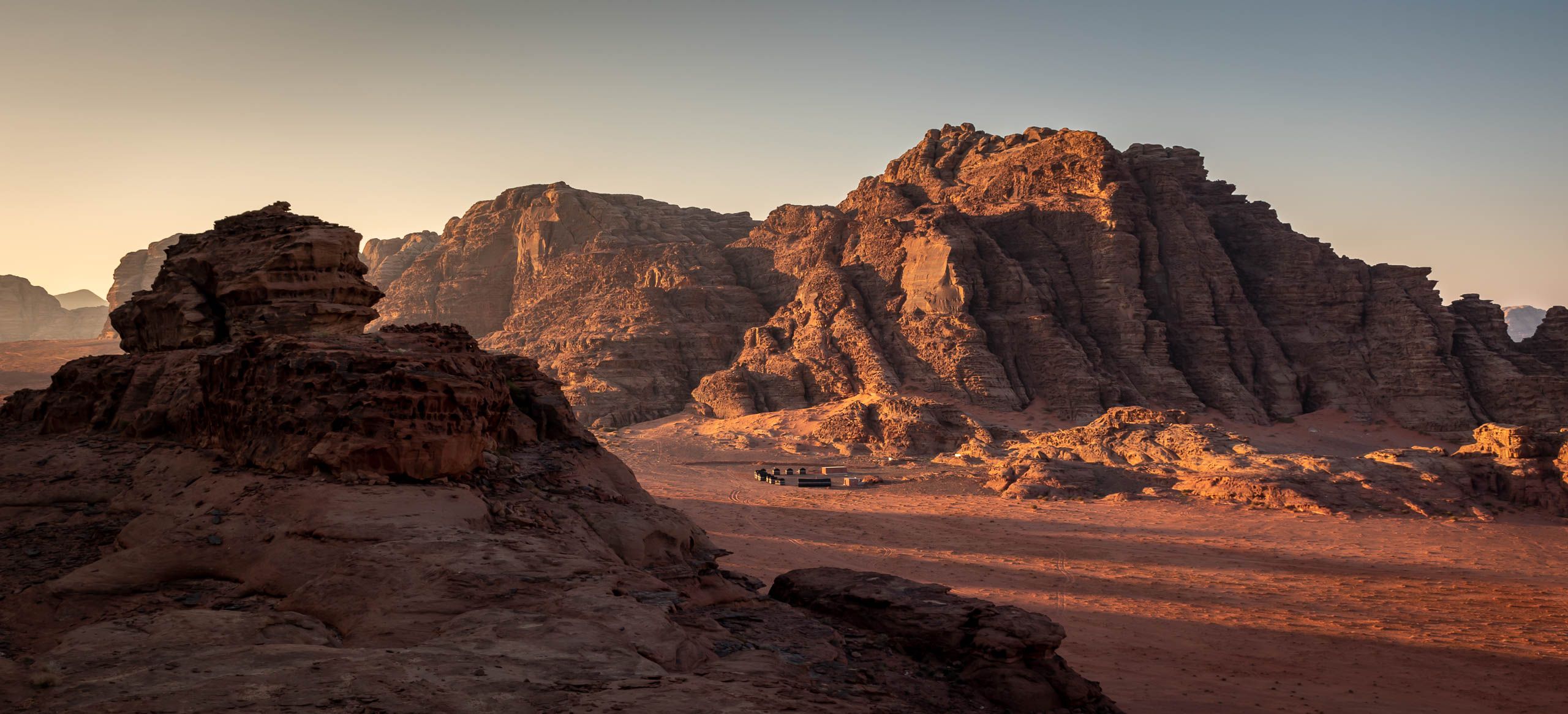 Sunrise over the sandstone mountains of Wadi Rum, Jordan