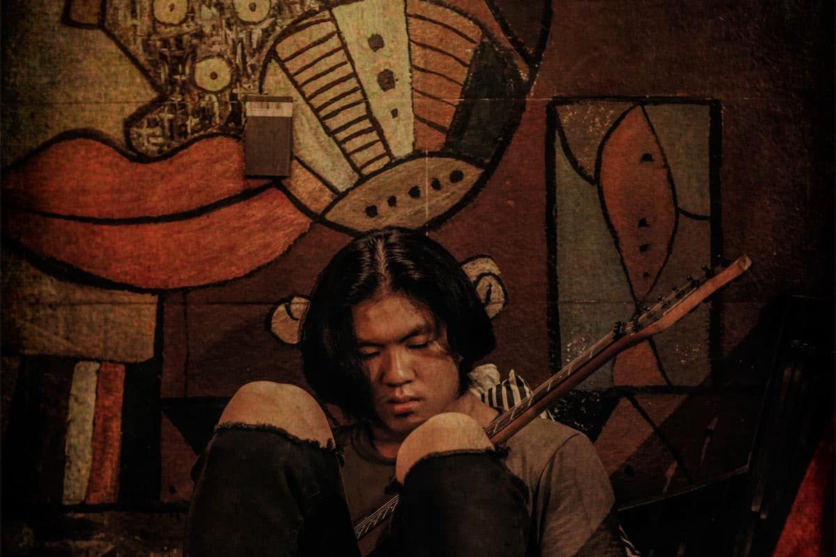 TRAVEL STORY: THE NEW ROCK STAR