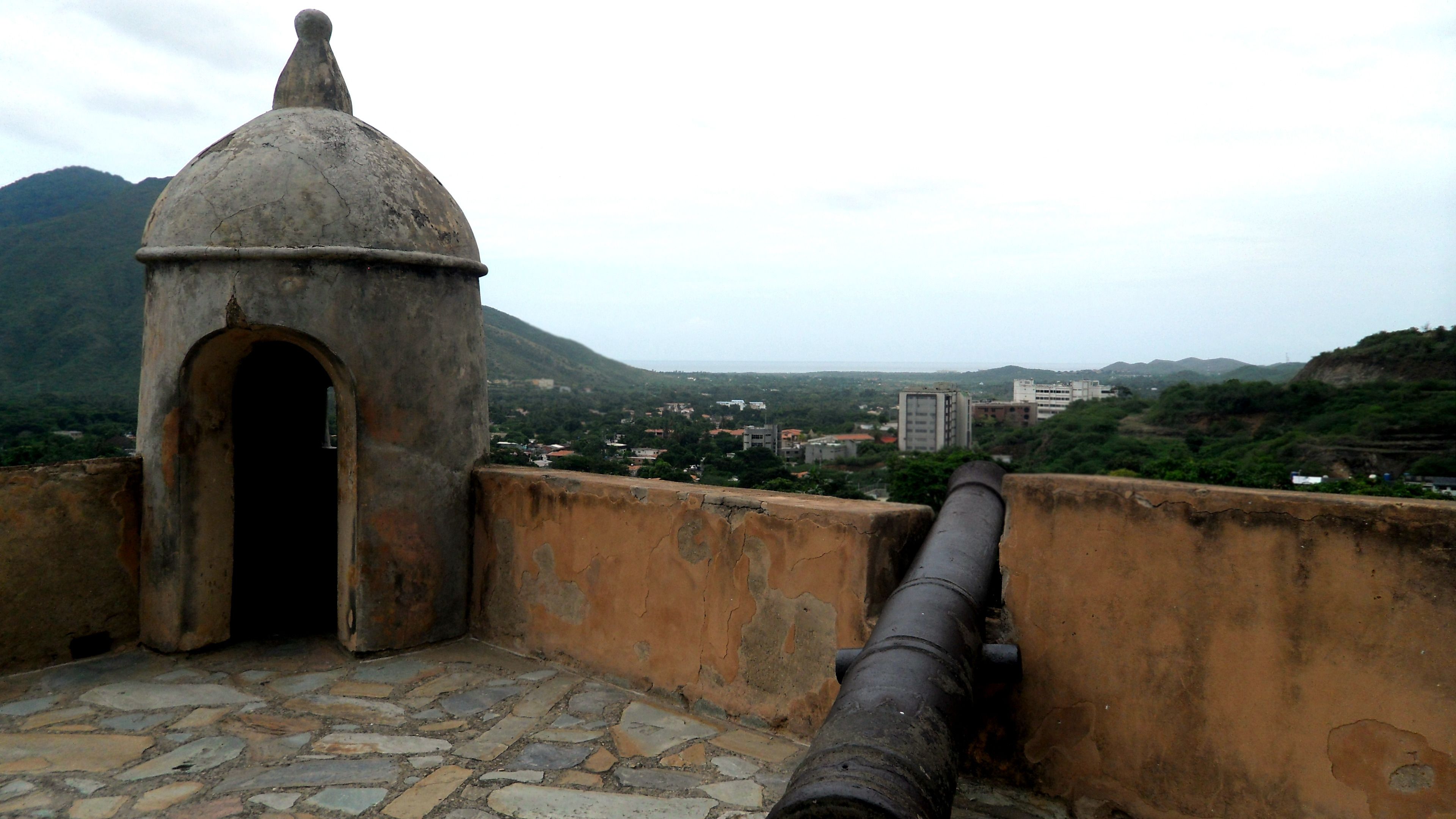🏰 The Fortress of Santa Rosa de La Eminencia, Venezuela // 🏰 La Fortaleza de Santa Rosa de La Eminencia, Venezuela [ENG-ESP]
