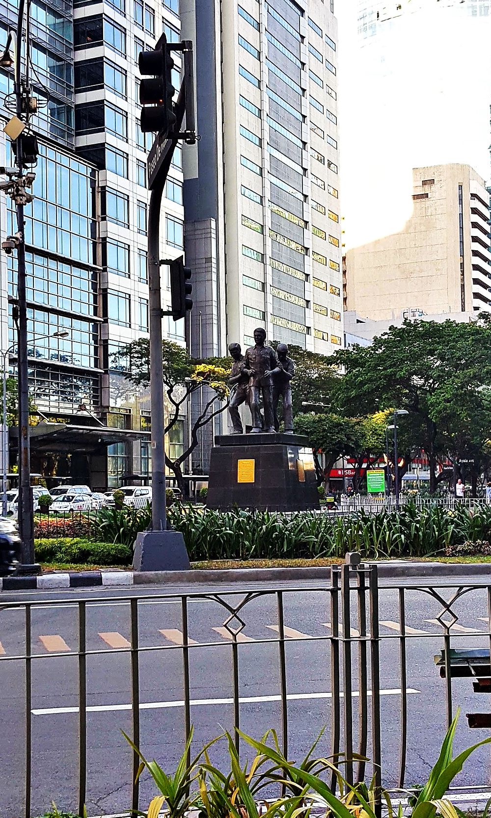 Ninoy.jpg