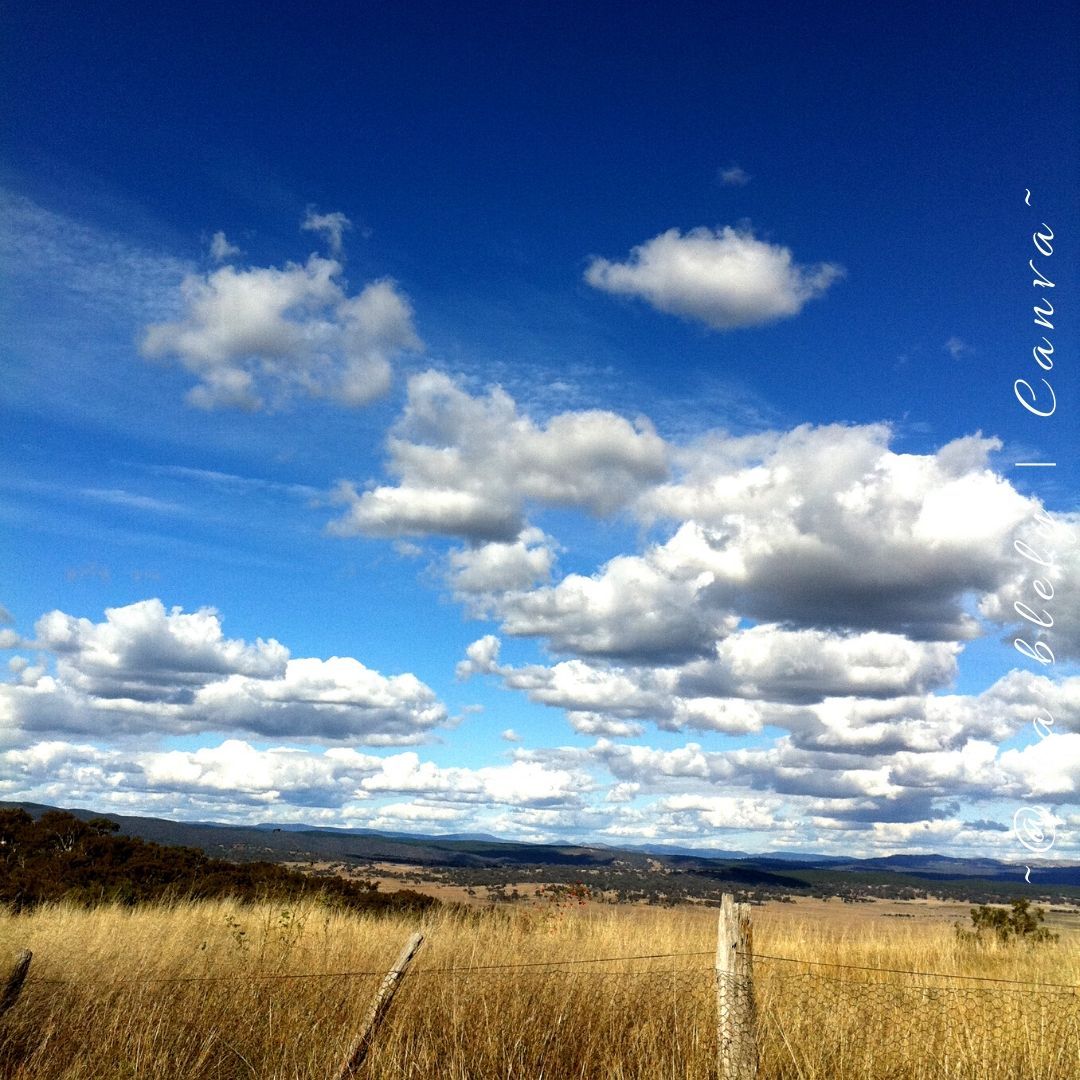 Clouds and leading lines in Canberra