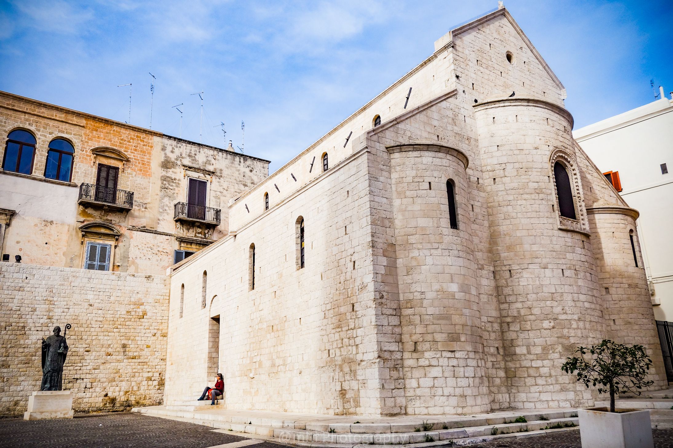 bari8.jpg