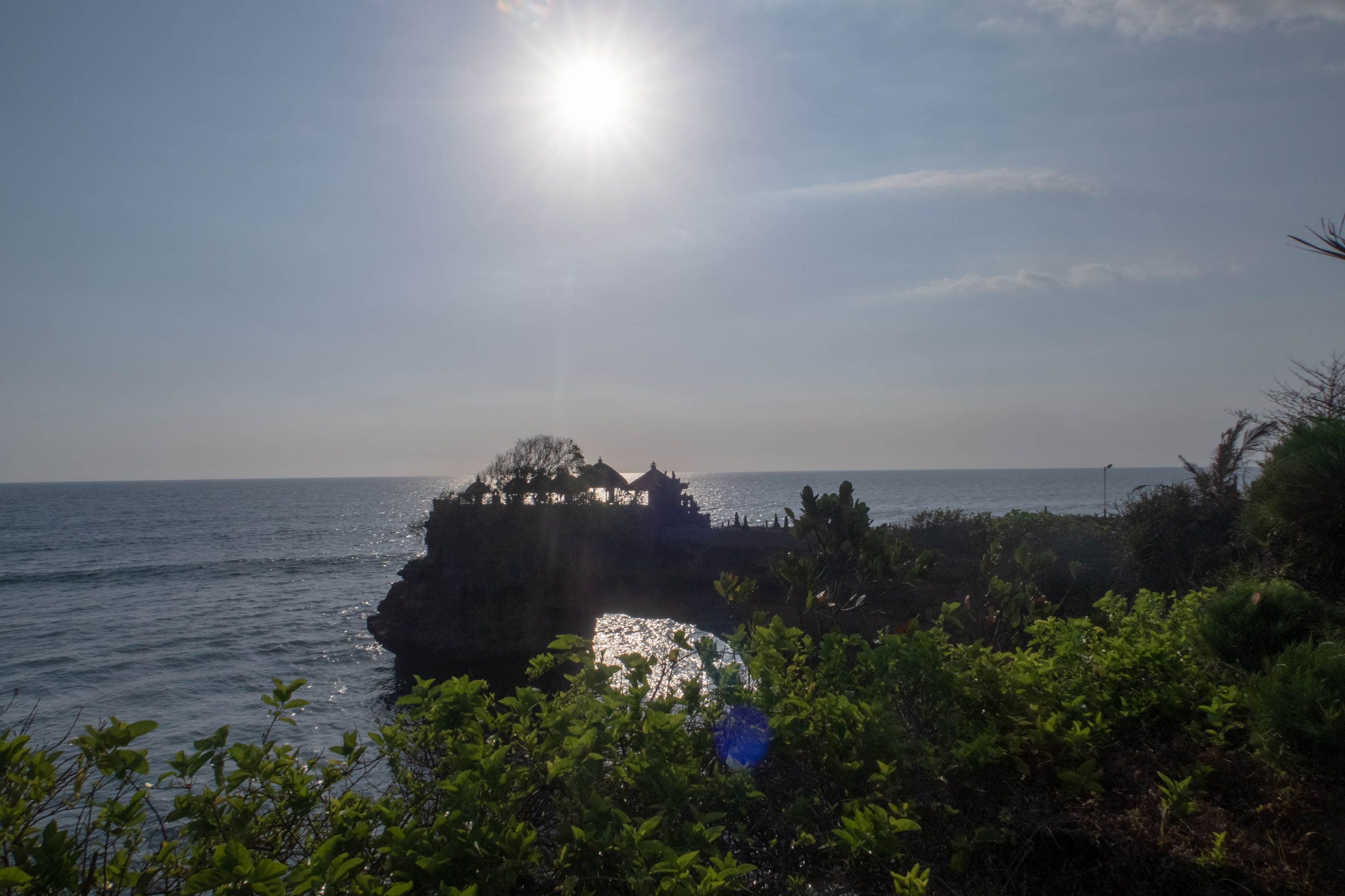 FInally I was in Tanah Lot temple again waiting for the sun to go down. I have been ...