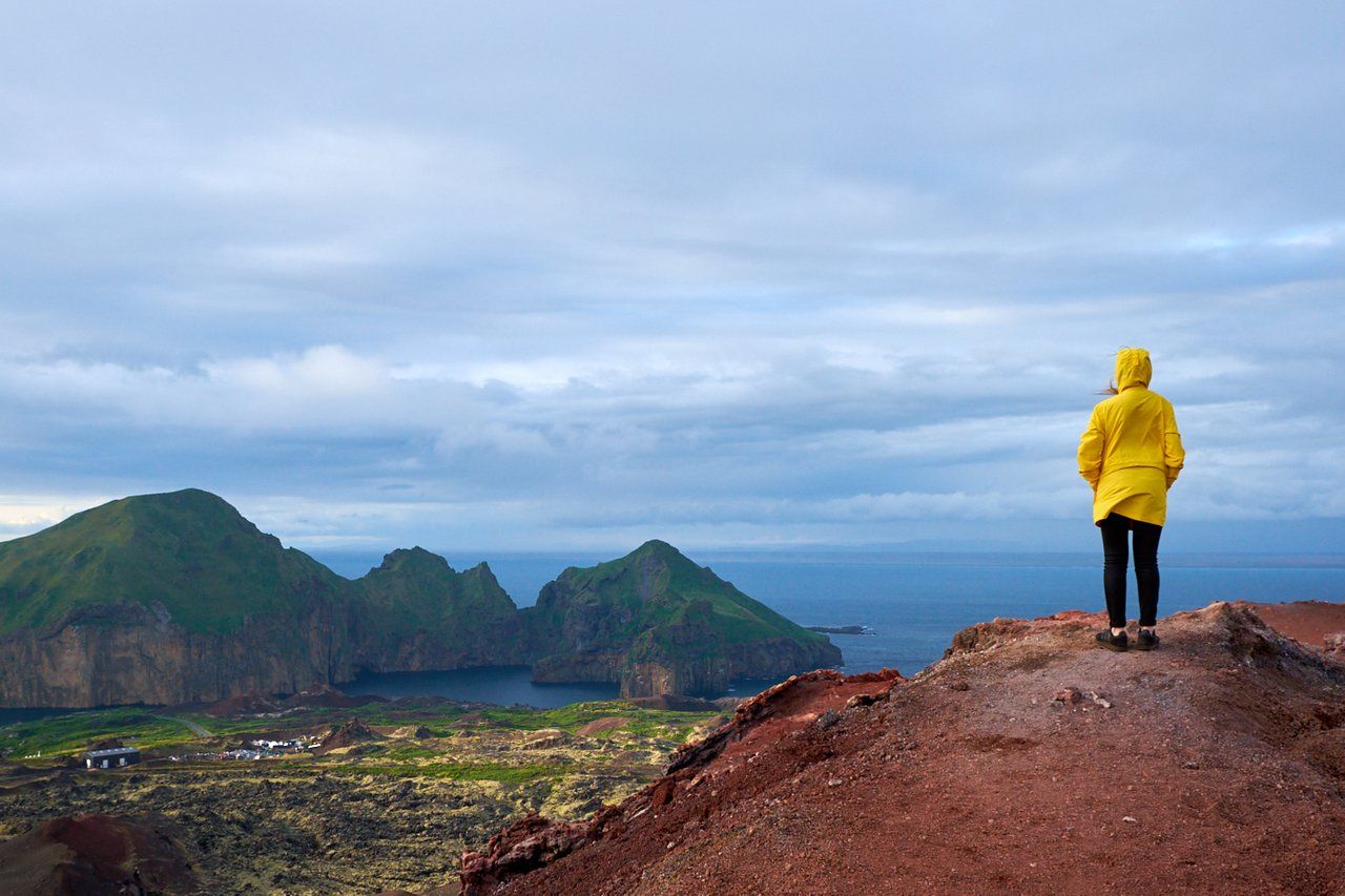 Vestmannaeyjar — wyspy splamione krwią i lawą
