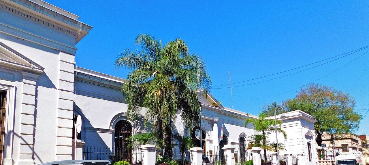 If you come to Corrientes, you have to visit the cultural center of Corrientes (Esp/Eng).