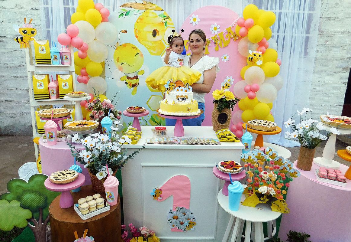Finally the long-awaited day has arrived (Emma's birthday celebration) [Esp/Eng]
