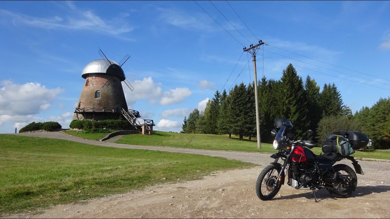 Motorcycle Season 2022: Royal Enfield & JAWA