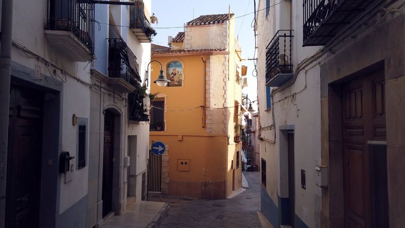 A trip to the Town of Finestrat with a Beach Mini Break in Villajoyosa - Summer 2020