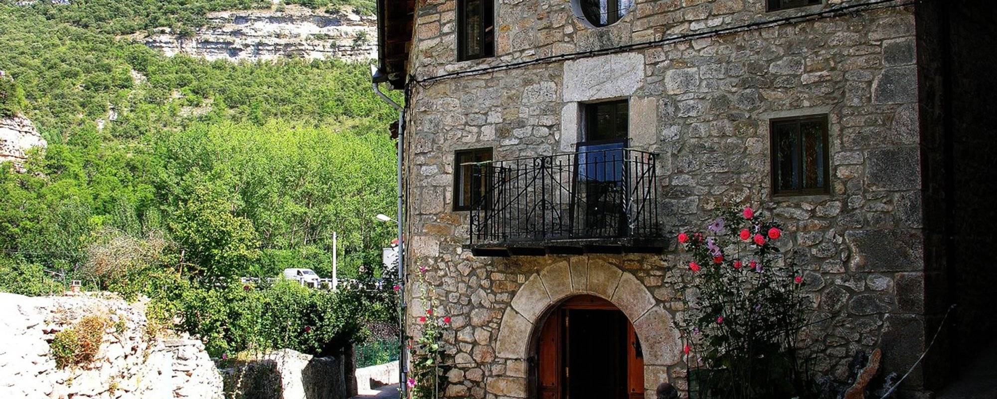 Charming Spanish villages: Quintanilla Escalada, Burgos