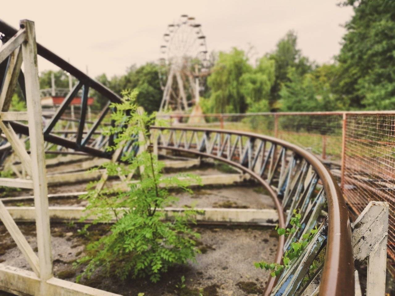 Roller Coaster turn in Elektrenai Amusement Park