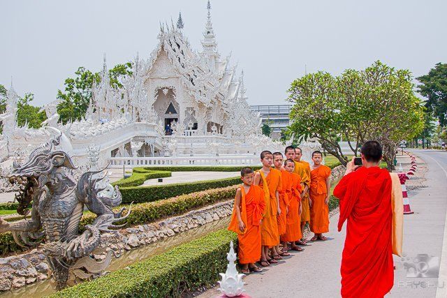 Chiang Rai's Wat Rong Khun aka the White Temple definitely a must visit!