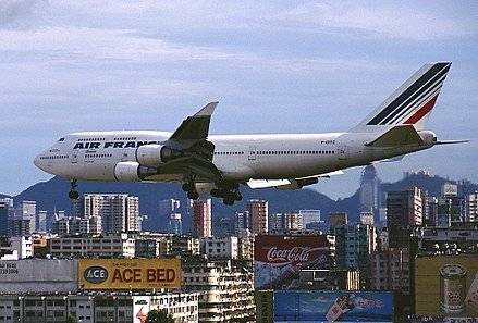 440px-Boeing_747-428,_Air_France_AN0278440.jpg