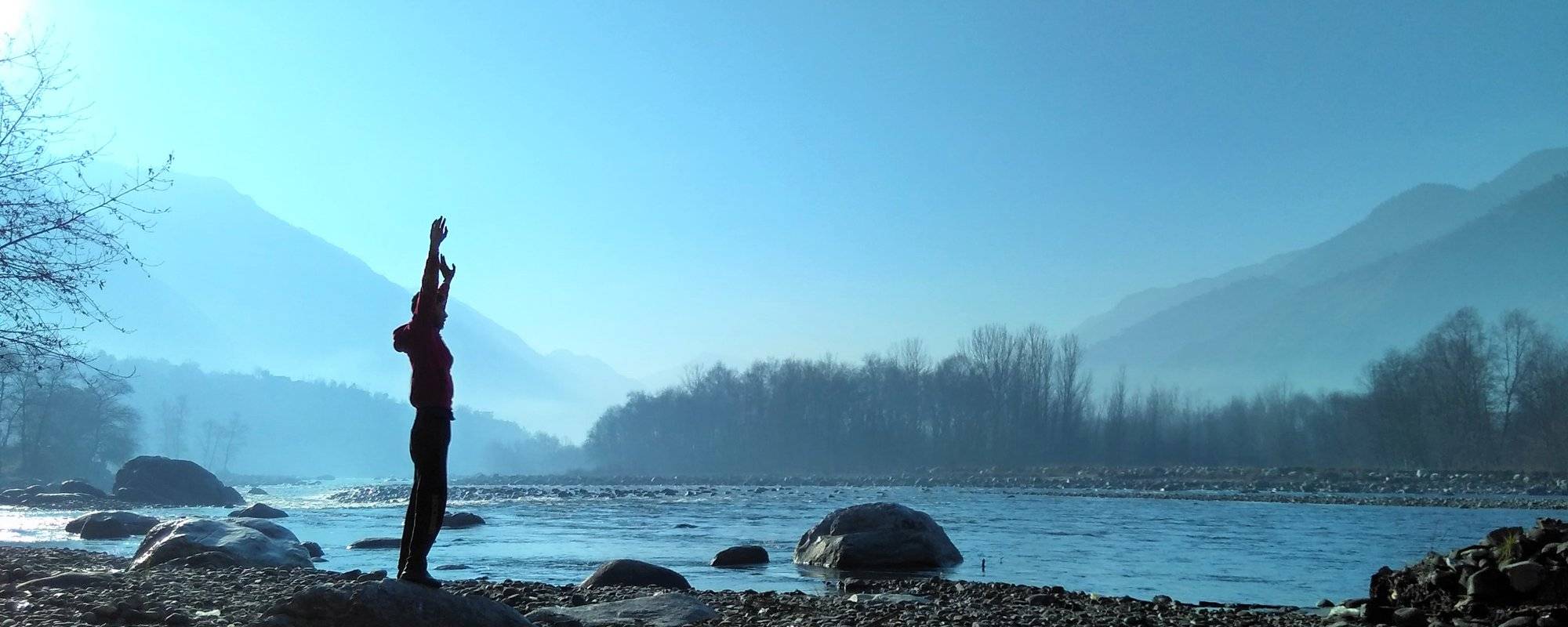 Photography by the river Beas at Bhunter, Himachal Pradesh.