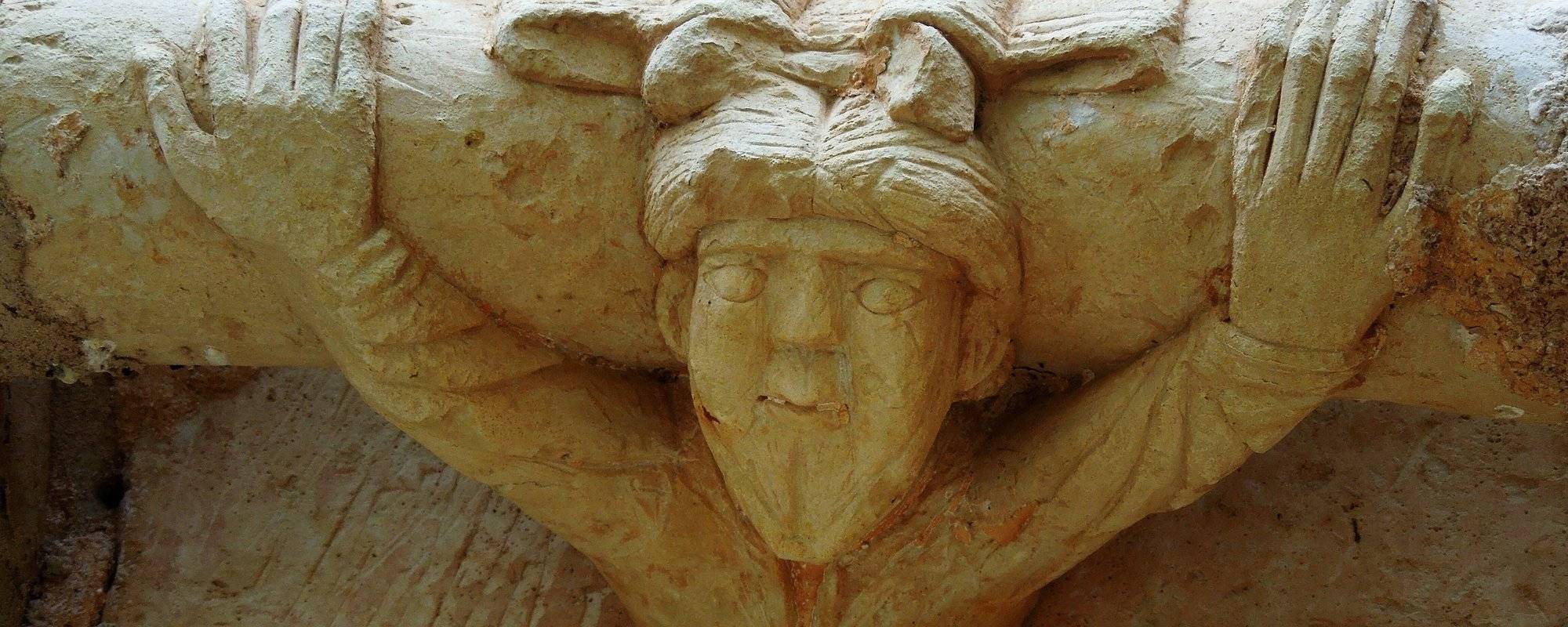 Mysterious places of the Camino de Santiago: the enigmatic contortionists of Atienza