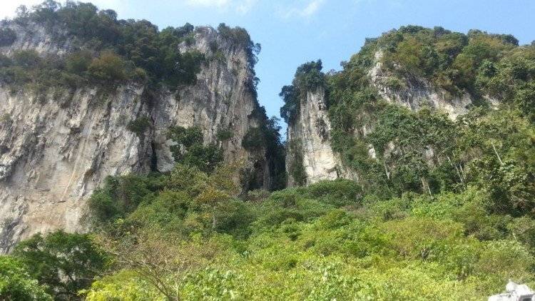 [Trip to Malaysia] Amazing Batu Caves
