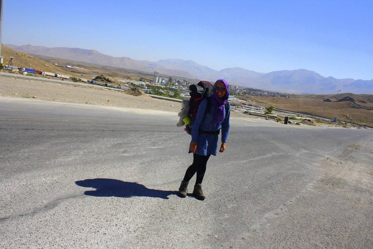 Hitchhiking to Iran. Women must wear a scarf when they go out in Iran.