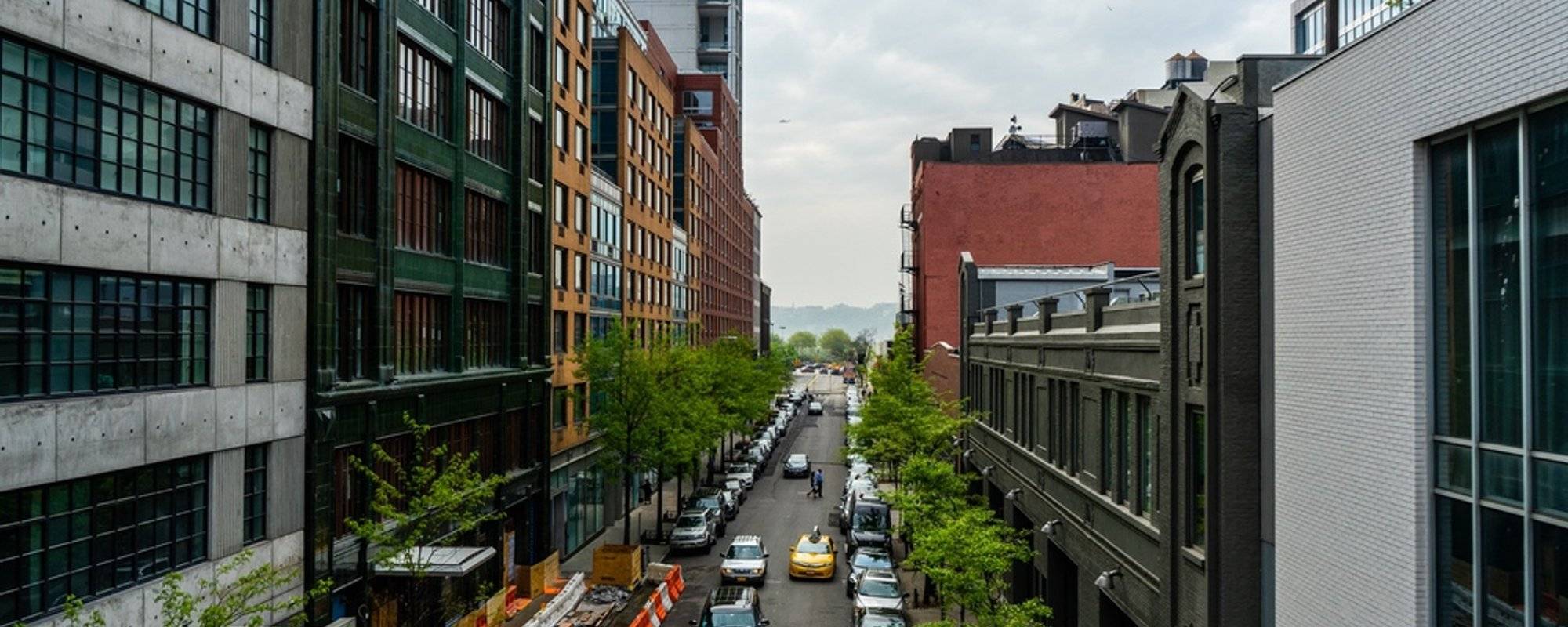 Views from the High Line: NYC History and Street Photography