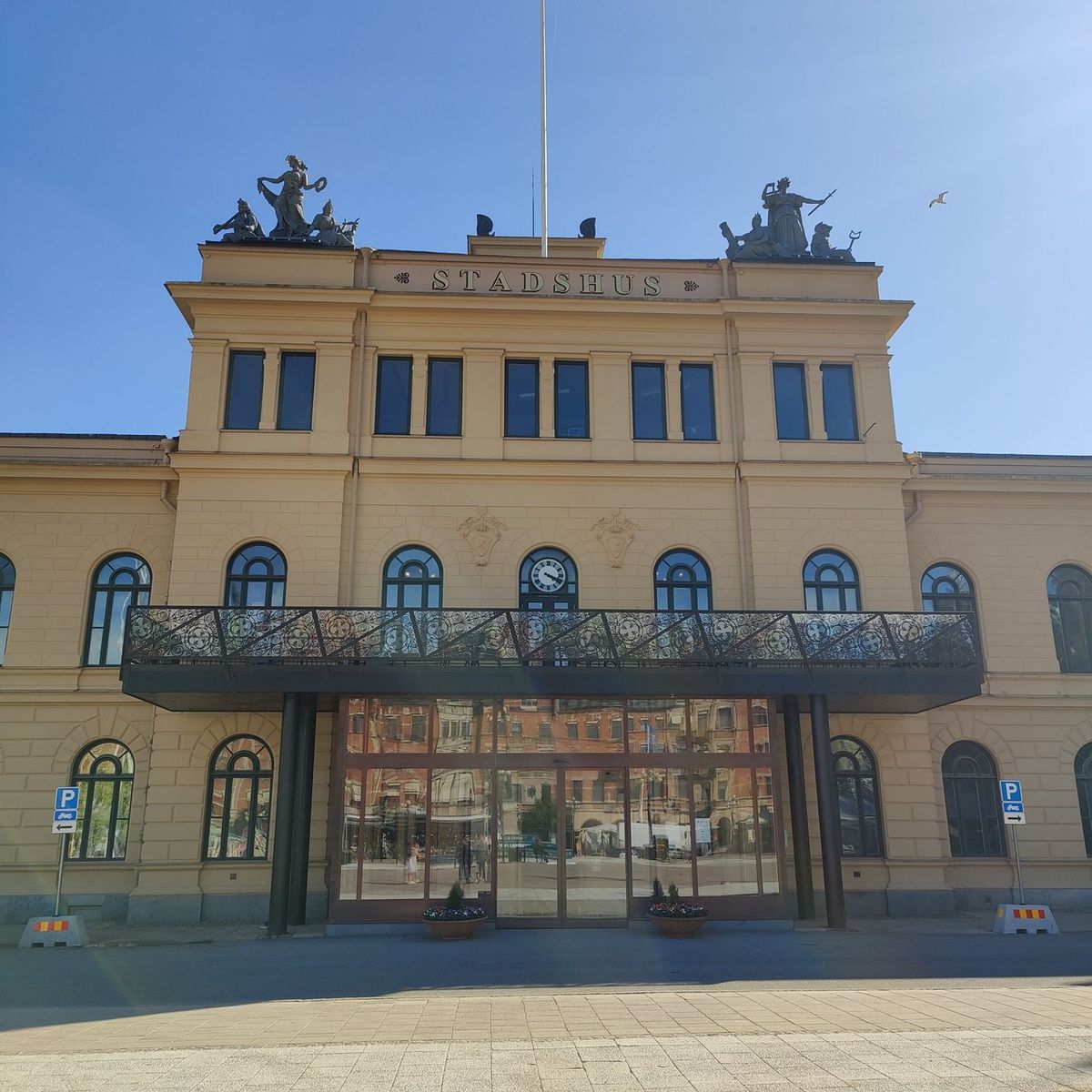 Photo taken by Shahzad Ansari | Oneplus 9 Pro | Stadhus Sundsvall