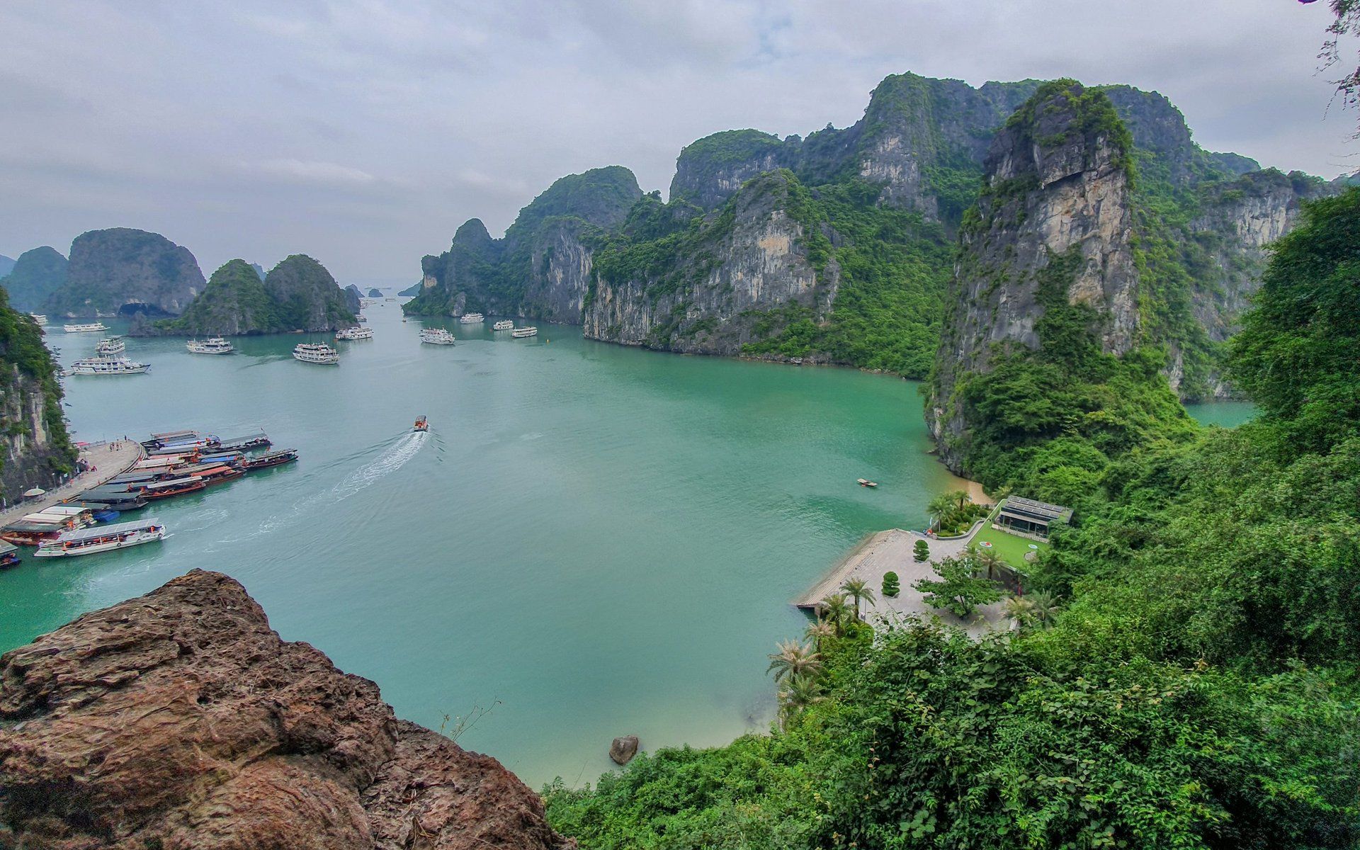 Ha Long Bay