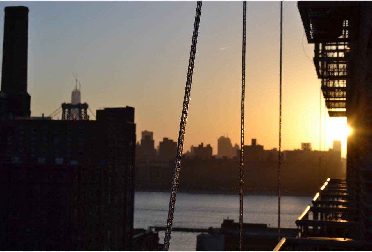 NYC-low-sunset.jpg