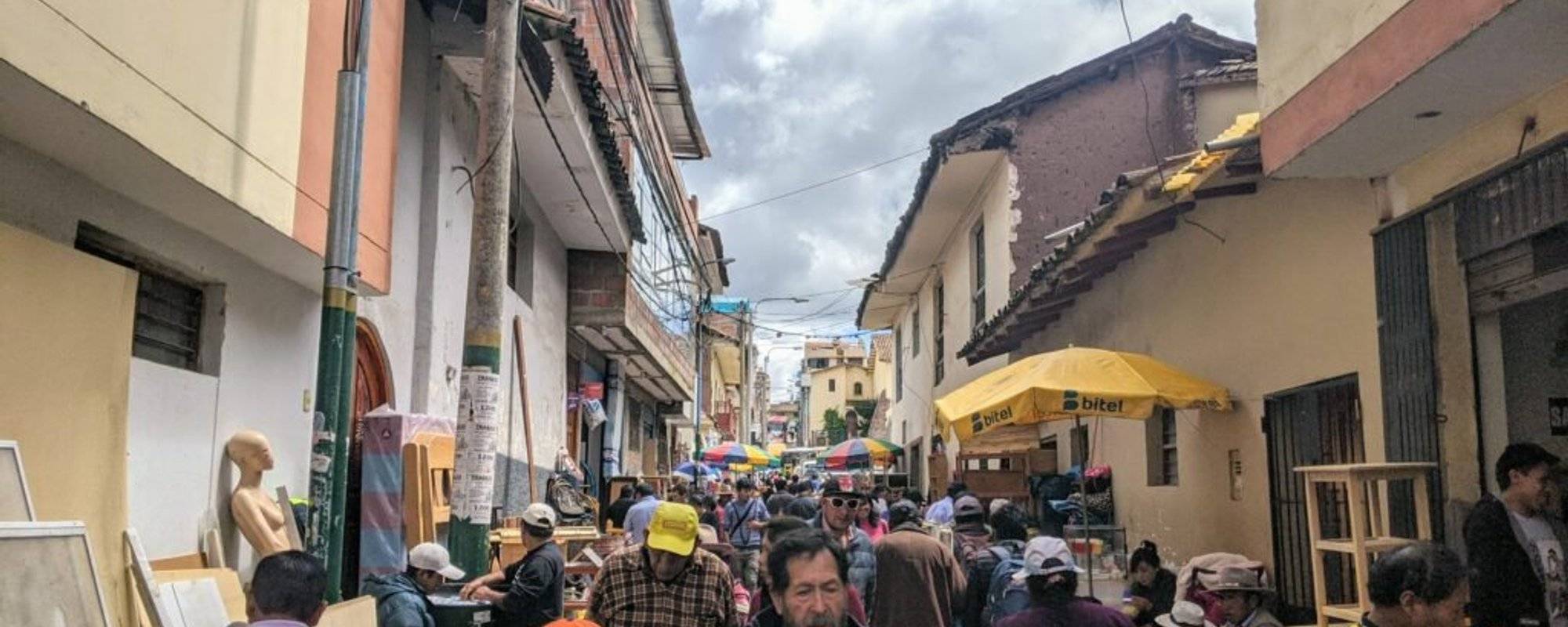 🇵🇪Hidden local market tourists don't know about in Cusco Peru! 