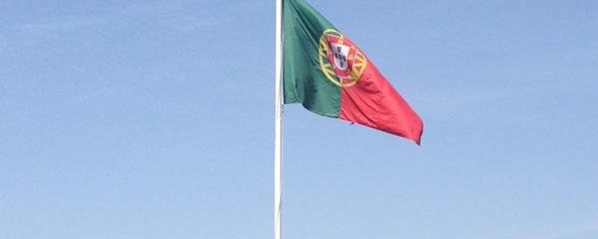 Travelfeed Cup (#tfcup) - @travelling-two supporting Portugal