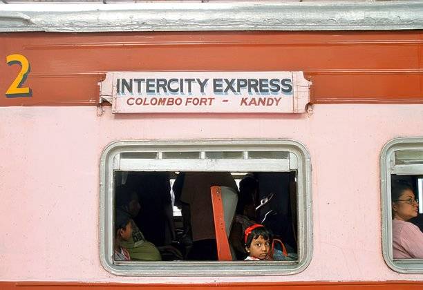 Travel Highlights - Trains: Sri Lanka / Retiro Station / Train Museum
