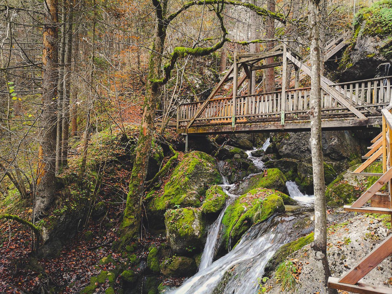 Myrafalls is a 600m / 1,968 ft hiking route over the cascades of Myrabach river with waterfalls dropping 70m / 230 ft in total. Photo by Alis Monte [CC BY-SA 4.0], via Connecting the Dots