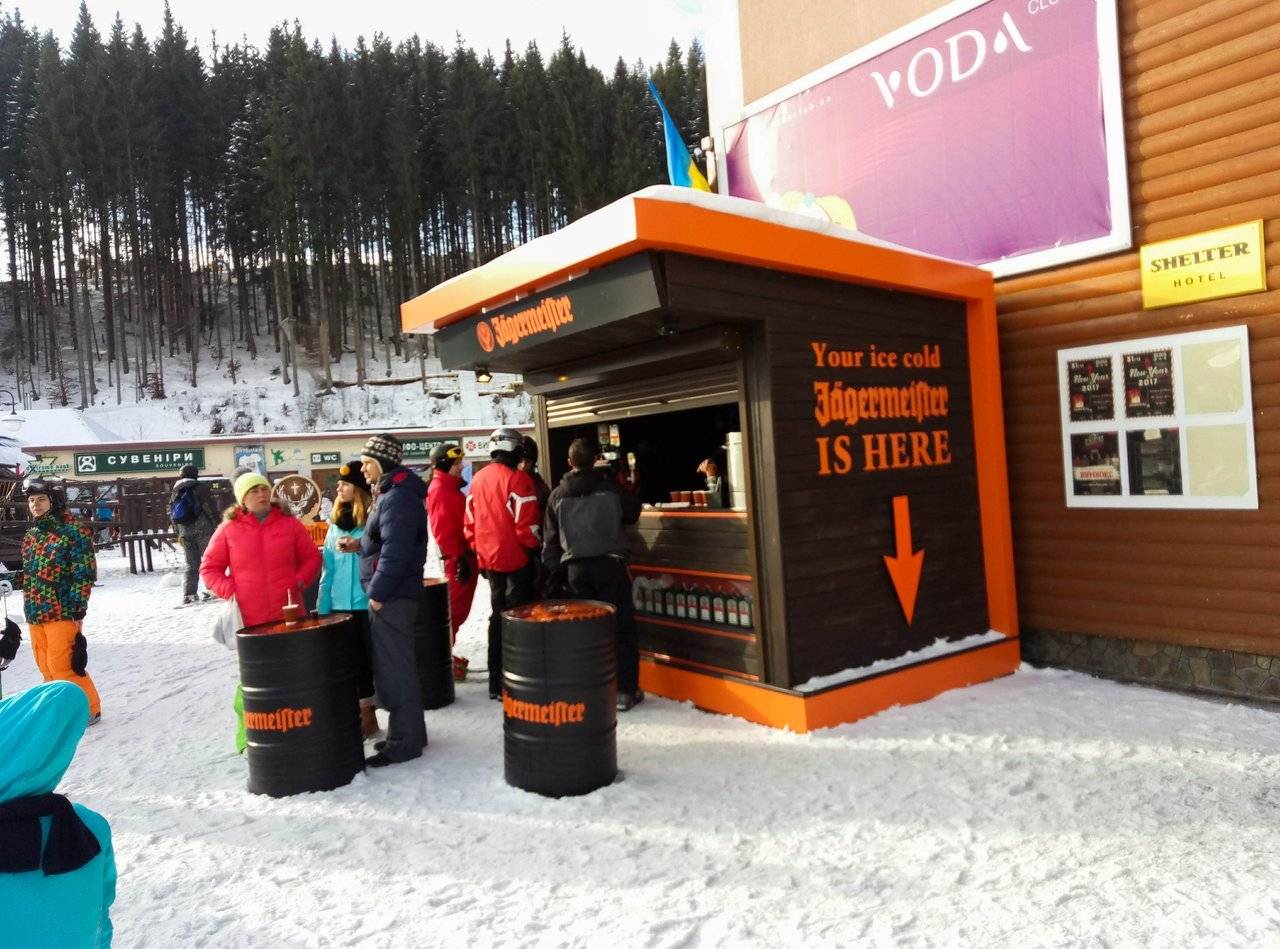 Mulled wine will warm you on a mountain top