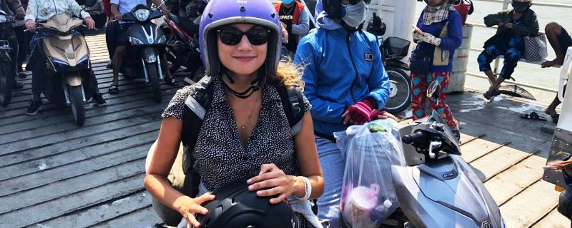 Real Life Captured #267: Vietnam by Motorbike! Part Twelve (10 photos)