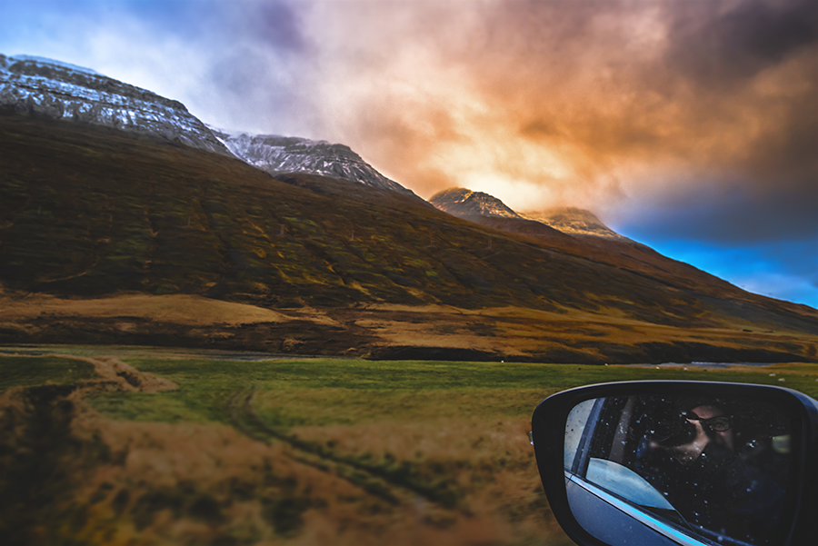 crimsonclad in Iceland: sky, mountains and sunset on the ring road