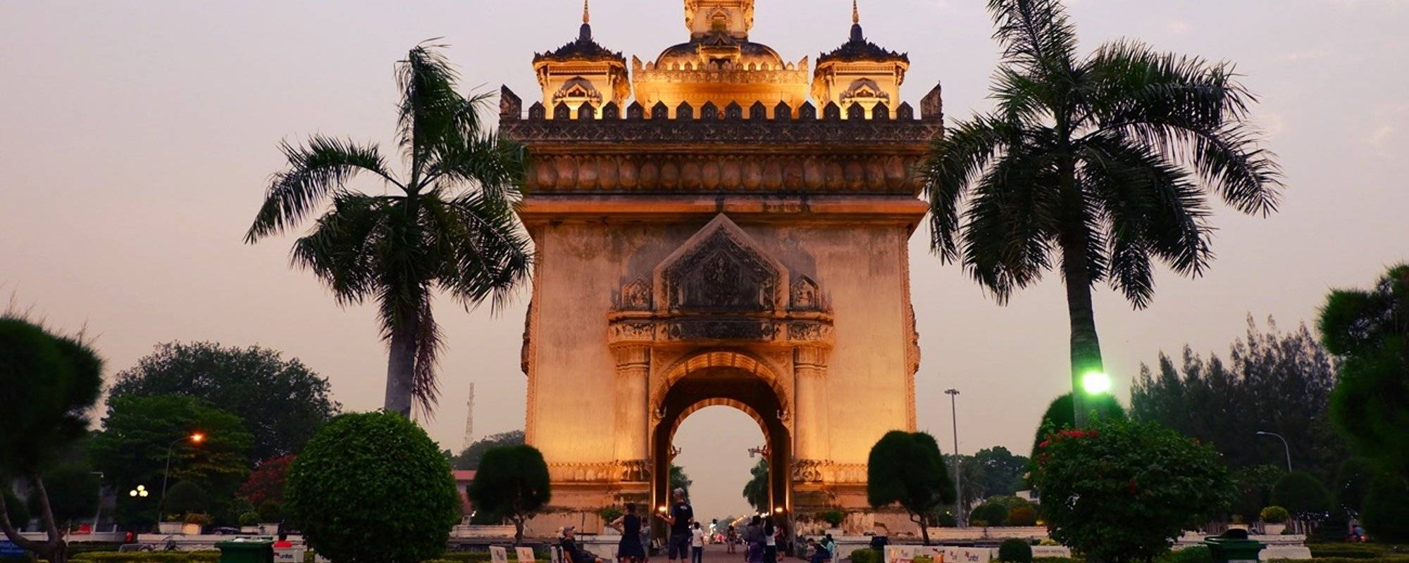 Inday Clara Travels Solo #24: Patuxai Monument in Vientiane