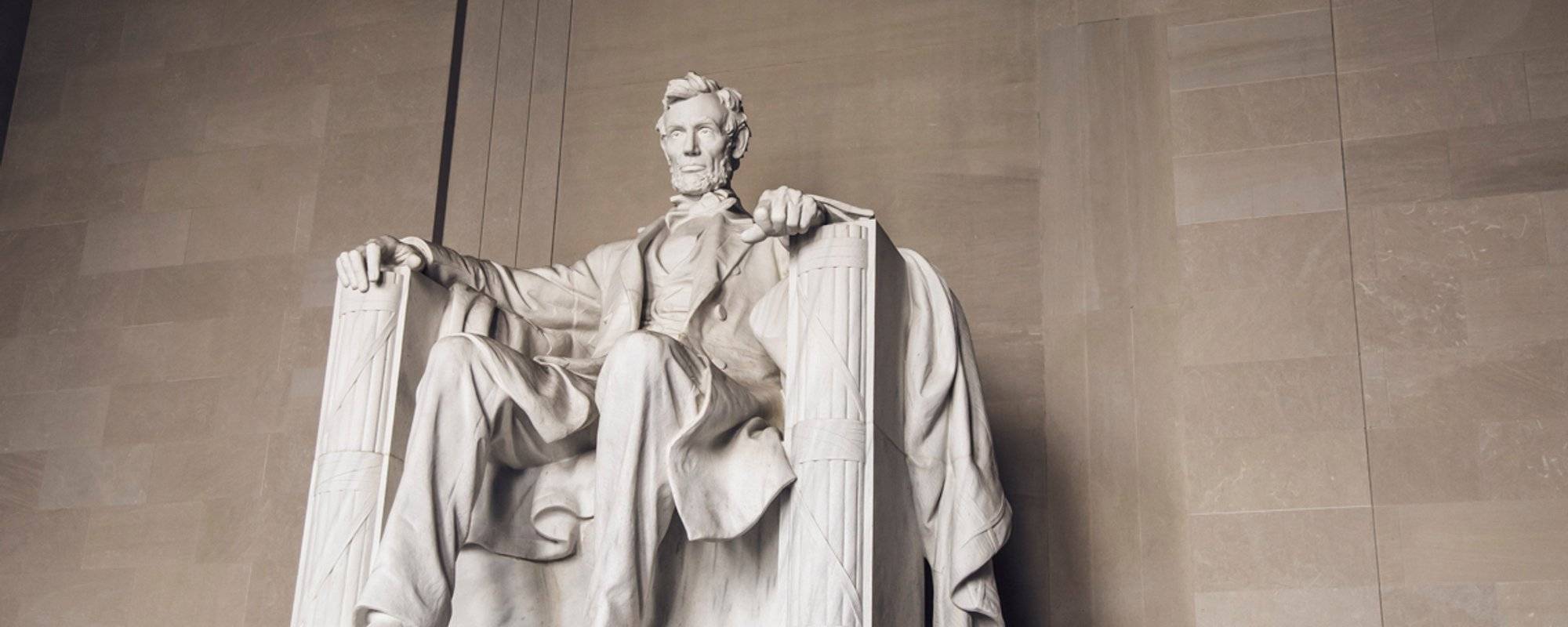 Visiting the Lincoln Memorial in Washington DC