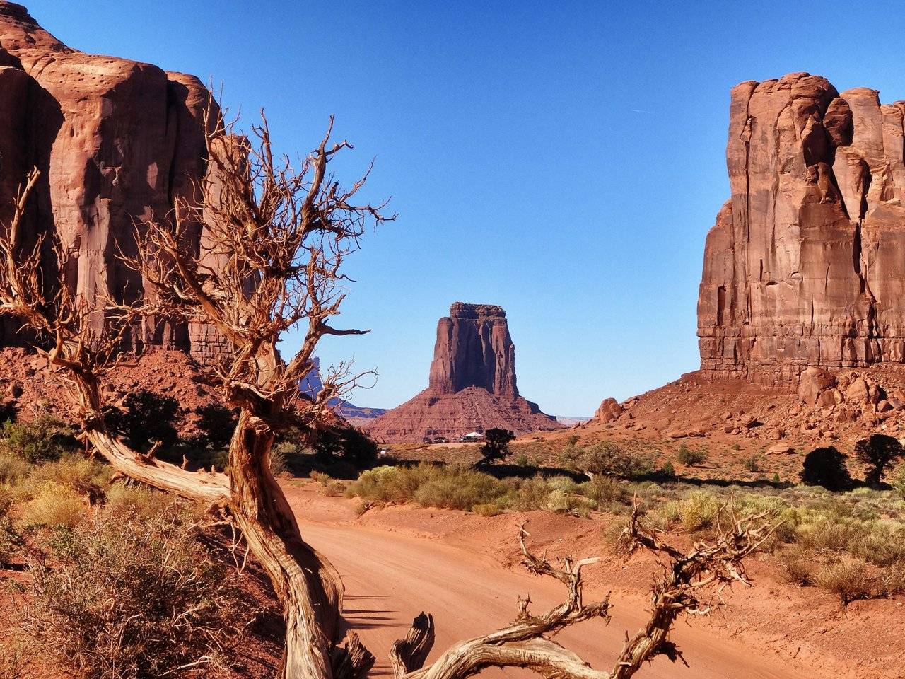Monument Valley Navajo Nation (9).jpg