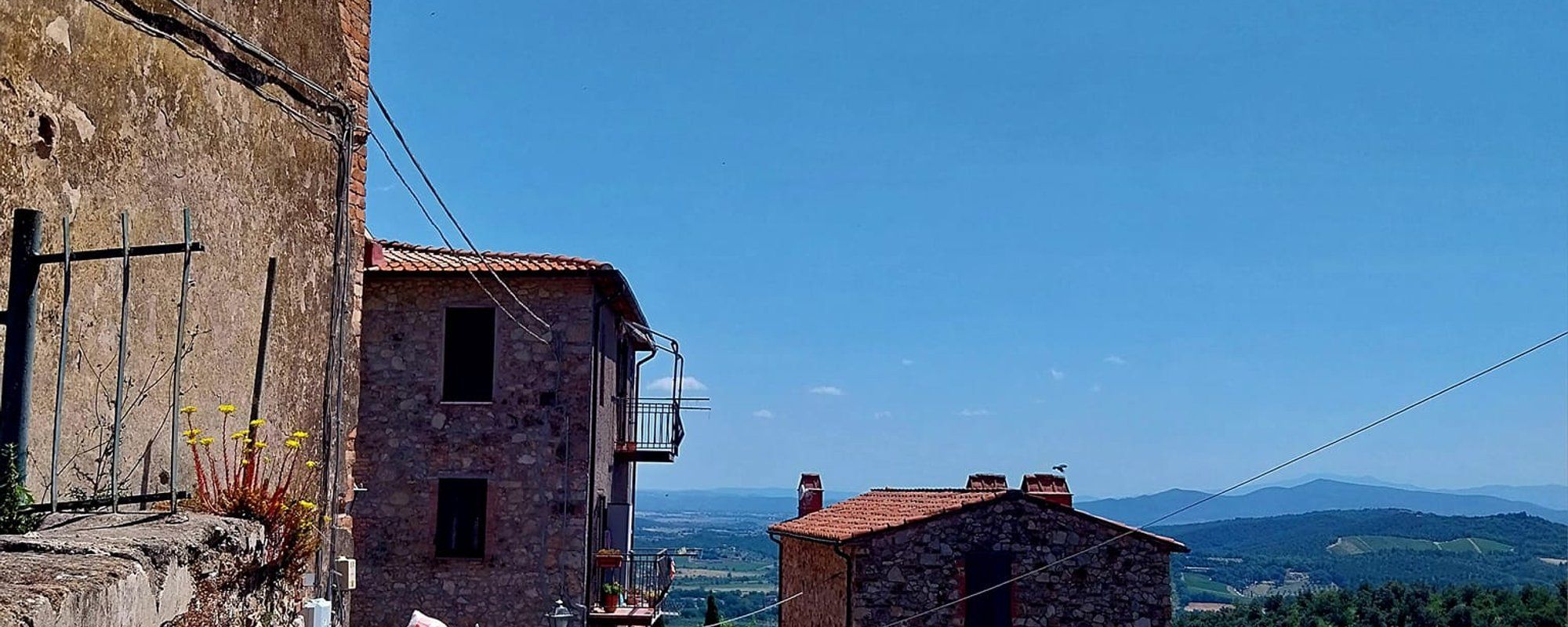 Exploring the Hidden Gem of Ravi: A Journey Through Tuscany's Historic Villages