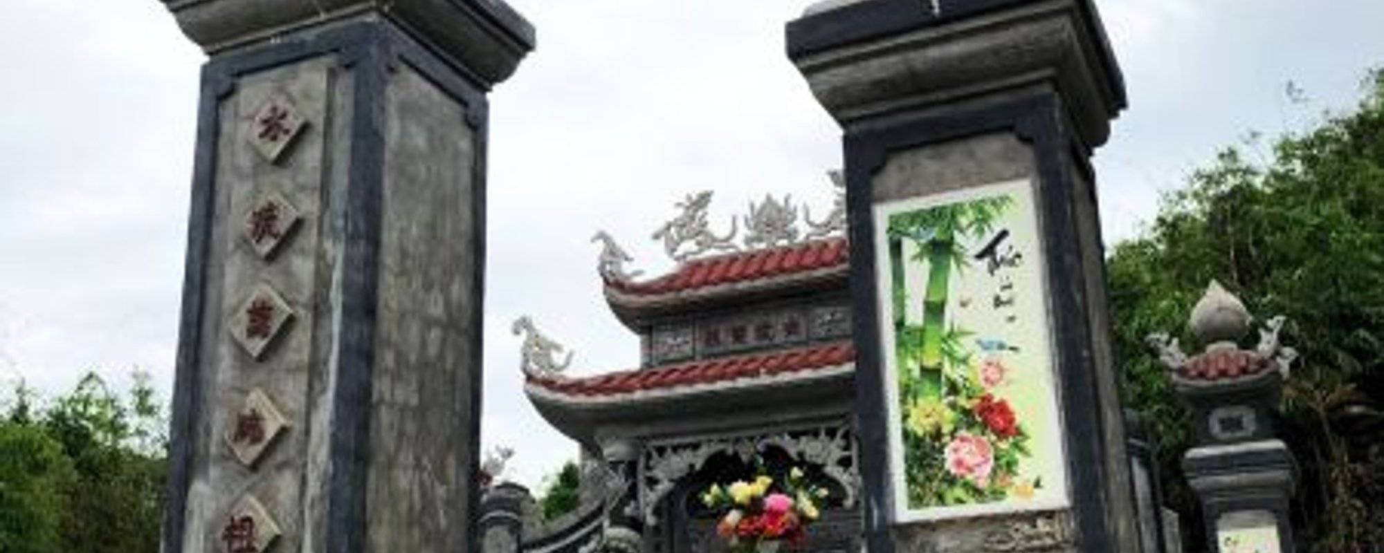 Travel Pro Places of Interest #175: A Cemetery in Rural Vietnam! Part One (8 Photos)