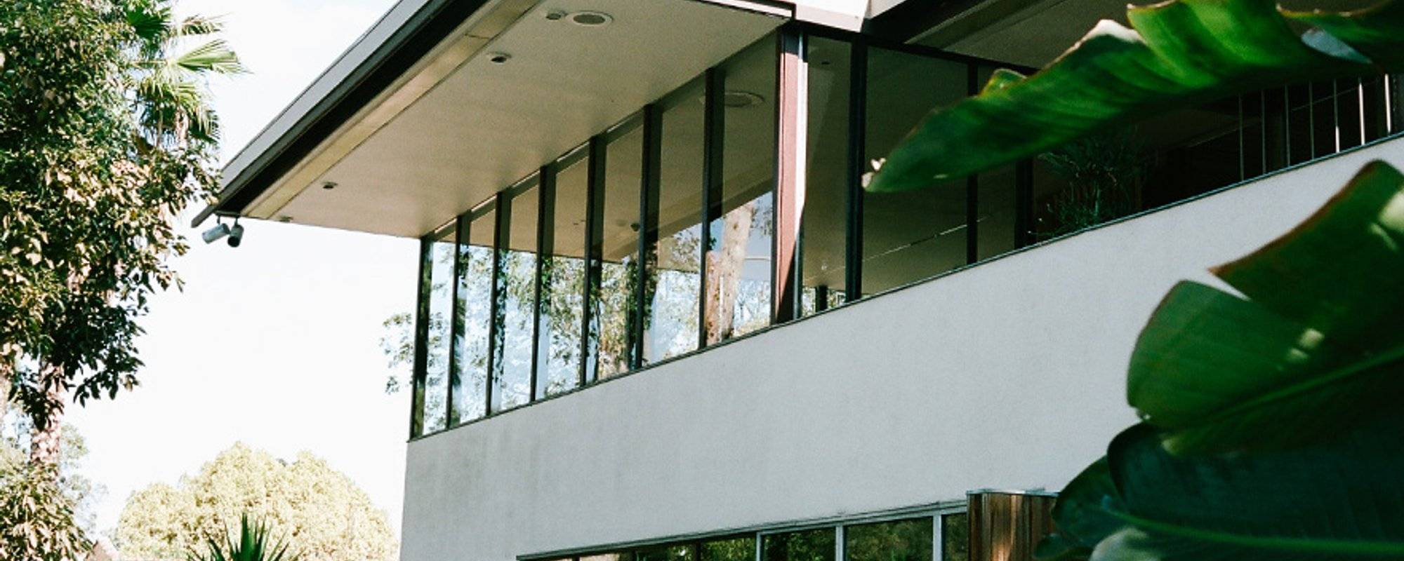 Exploring Los Angeles - A Visit to the Neutra VDL Research House