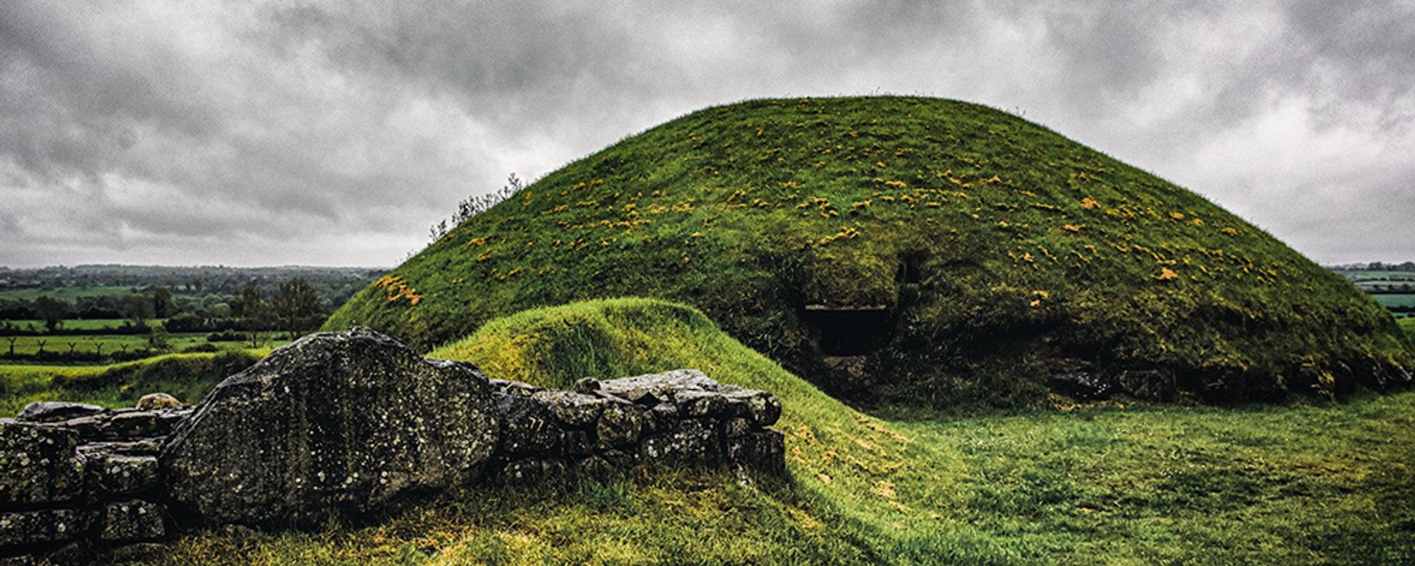 The Eerie Beauty of Knowth and Dowth — Ancient Spirits Spiraling Through Time