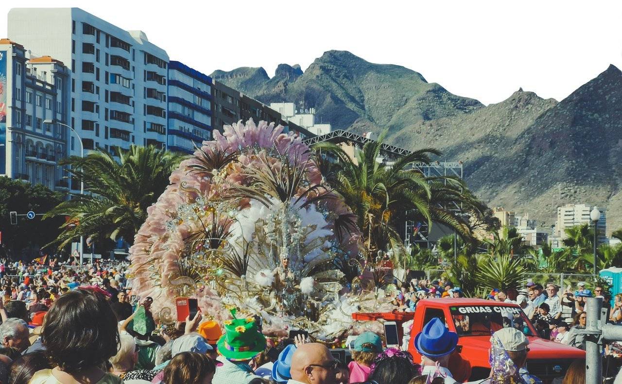  Carnival of Santa Cruz de Tenerife is the second biggest in the whole world. Photo by Alis Monte [CC BY-SA 4.0], via Connecting the Dots