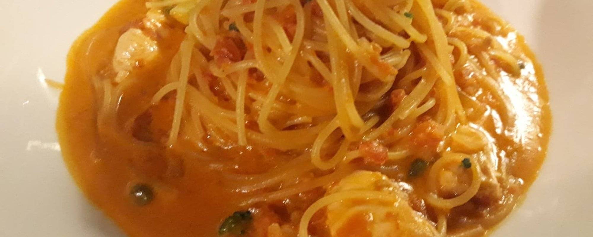 Damn, a place that can do pasta in South Korea