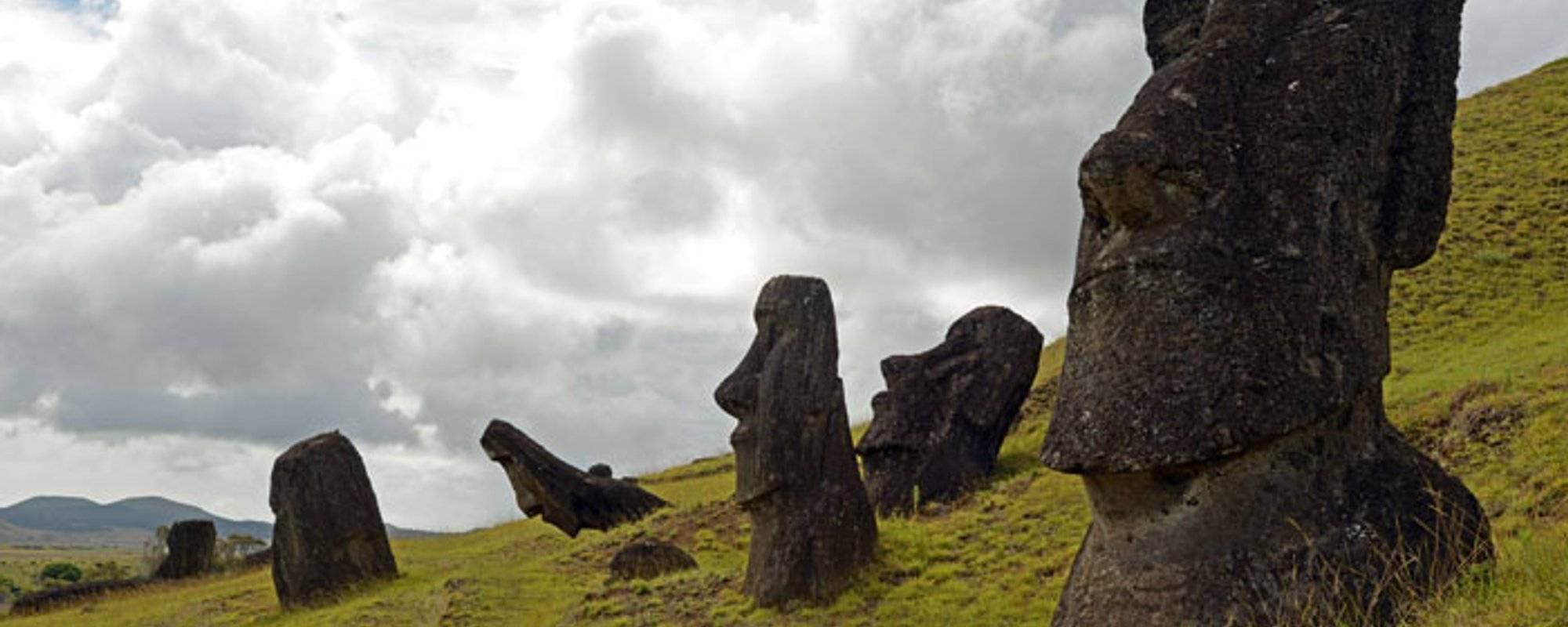 CHILE #4 – Into the mysteries of Easter Island