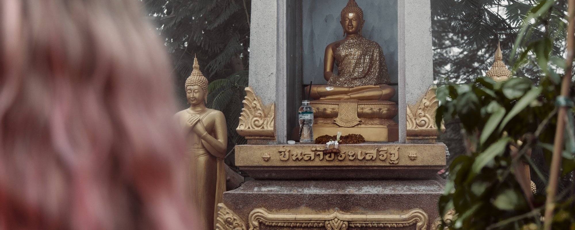 Wat Saket - Temple of the Golden Mount (lots of pictures)