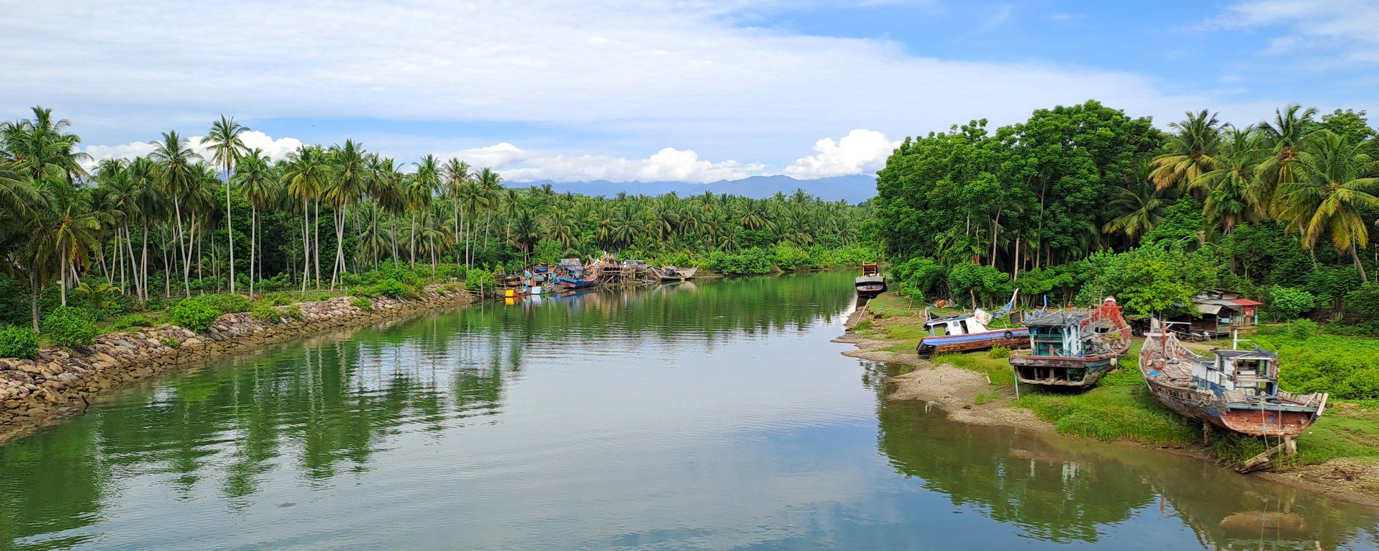 Traveling to the Most Iconic Bridge in Aceh